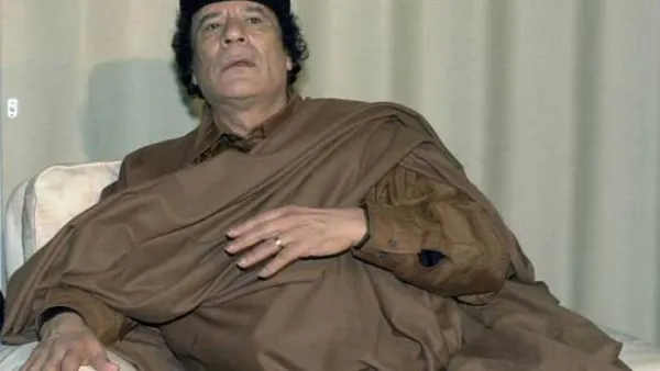 المتمردون يقولون ان القذافي يختبىء اما في بني وليد جنوب شرق طرابلس او في محيط العاصمة