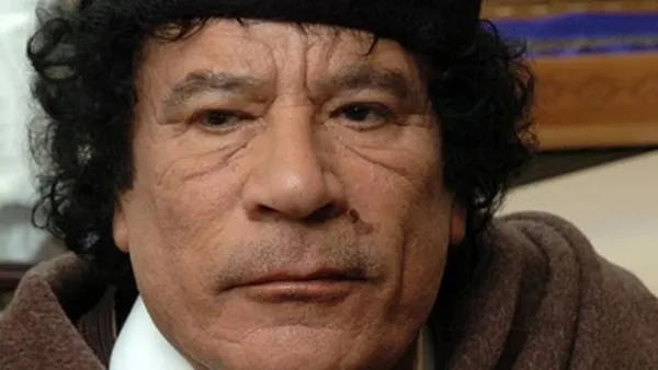 النظام الليبي يرفض أي بحث في موضوع تنحي العقيد معمر القذافي