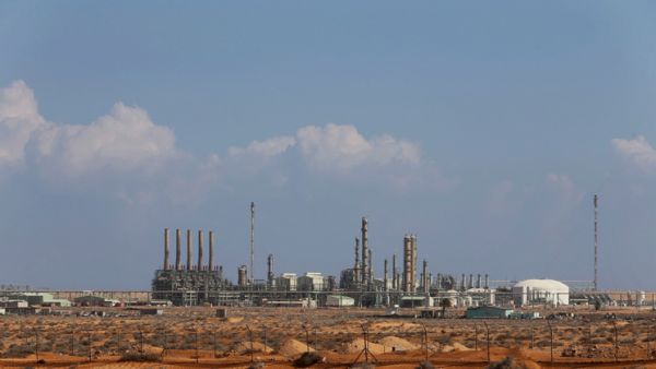 قوات الجيش، المنبثقة عن مجلس النواب، بسط سيطرتها بالكامل على منطقة الهلال النفطي