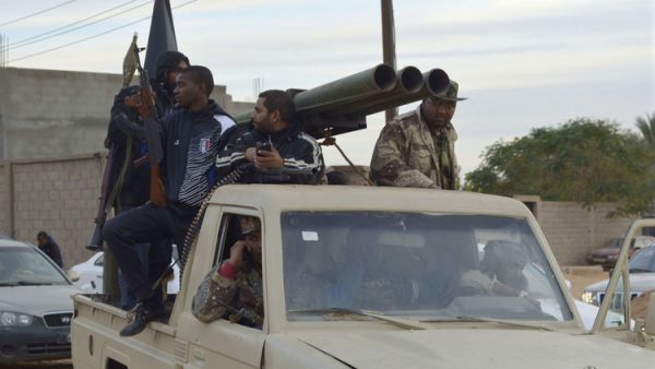 انطلاق عمليات برية للسيطرة على قاعدة "تمنهنت" الجوية الواقعة شمال مدينة سبها