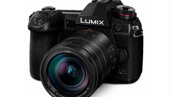 LUMIX G9 (FRONT) LUMIX G9 (FRONT)