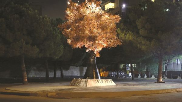 The Memory Tree in Lebanon by the great artist Yazan Halwani. (Twitter)