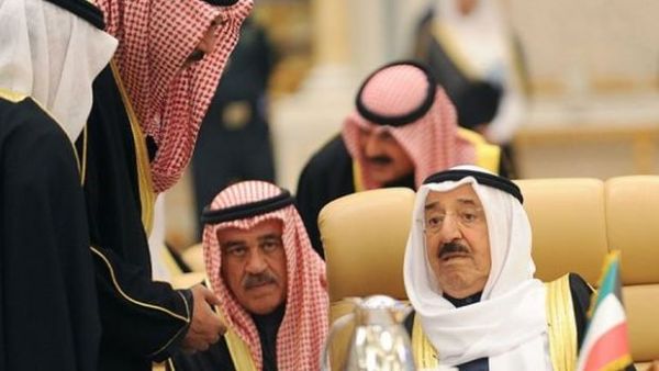 Emir of Kuwait Sheikh Sabah Al-Ahmad Al-Jaber Al-Sabah in Saudi Arabia during the third Arab Economic, Social and Development Summit (AFP/ File Photo)