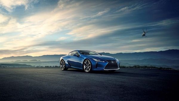 Lexus 