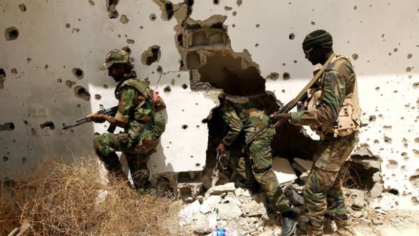 Libyan forces patrol in Benghazi April 19, 2016. (AFP/File)