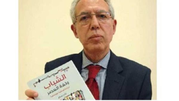 نادر سراج يفوز بجائزة أفضل كتاب عربي