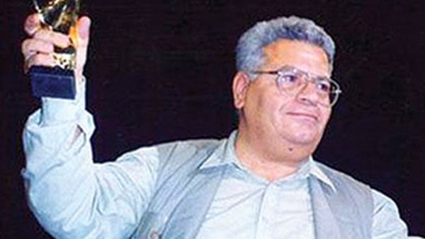 وفاة الفنان والأكاديمي العراقي فاضل خليل