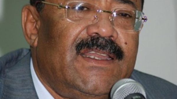 وزير الثقافة الدكتور عبدالله عوبل منذوق