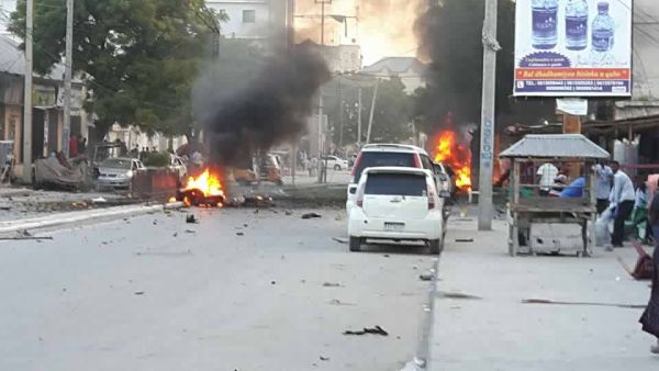 Explosive-laden car in Mogadishu (Twitter)