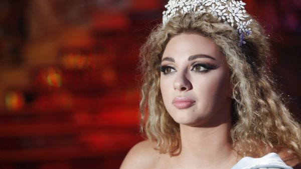  النجمة اللبنانية ميريام فارس