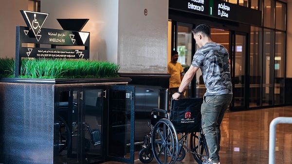 Visitors can simply borrow a wheelchair from the designated storage unit without any hassle. Visitors can simply borrow a wheelchair from the designated storage unit without any hassle.