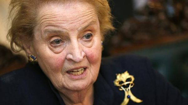 أولبرايت: روسيا تعمل جاهدة من أجل زعزعة الديمقراطية الأمريكية