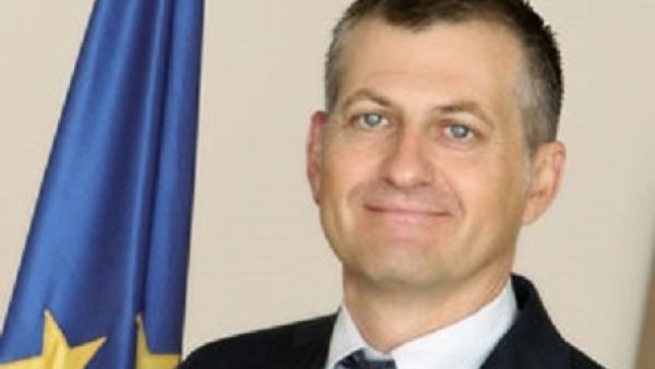 سفير بعثة الاتحاد الأوروبي في عمان آندريا ماثيو فونتانا