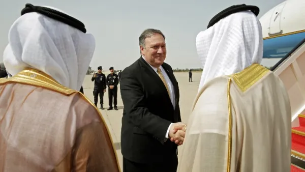 US Secretary of State Mike Pompeo greets dignitaries as he prepares to depart Kuwait City on March 20, 2019. (JIM YOUNG / POOL / AFP)