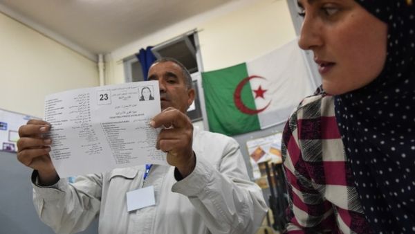 Scrutineers count votes at the end of the Algerian parliamentary elections late on May 4, 2017, in the capital Algiers. (AFP/ File)