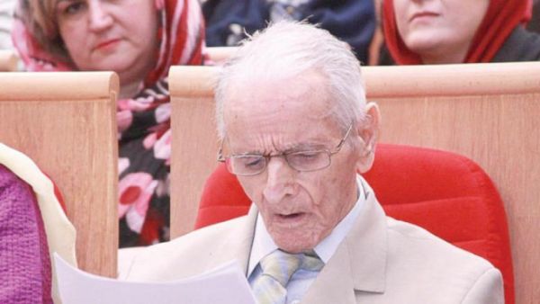 Veteran journalist, author and political leader Anwar Khamehi. (aawsat)