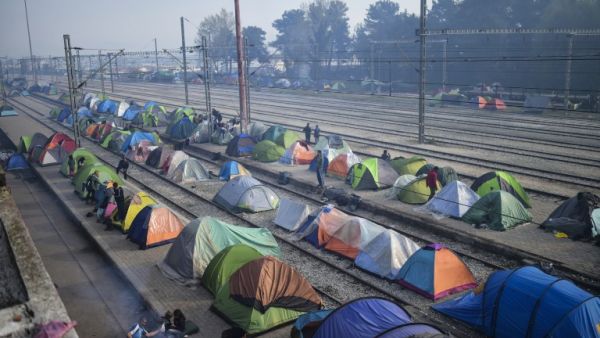 Thousands of refugees from multiple countries are temporarily living in Greece. (Bulent Kilic)