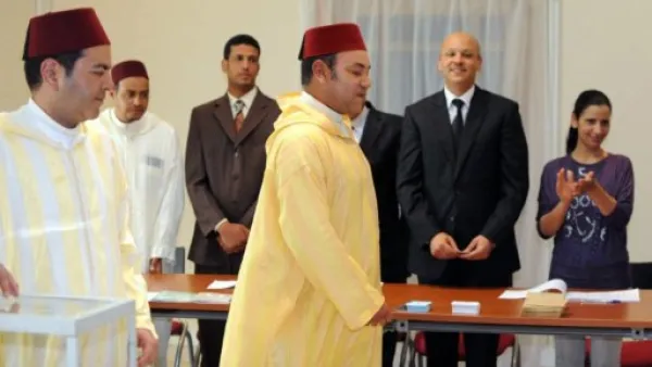 98,5 في المئة من الناخبين المغاربة ايدوا الدستور الجديد
