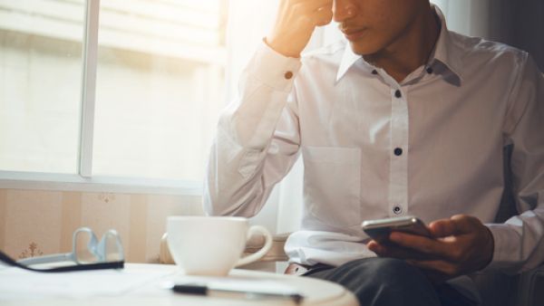 من أعراض سن الياس الأرق أو الصعوبة في النوم. انخفاض في الطاقة