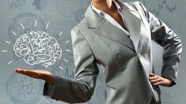 هناك أطعمة أساسيّة لدماغٍ أفضل