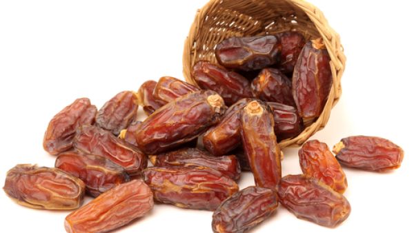 للتمر دور مهم في الدعم التغذوي لنمو العضلات
