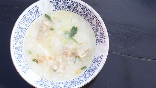 شوربة الأرز باللحم المناسبة للنفاس
