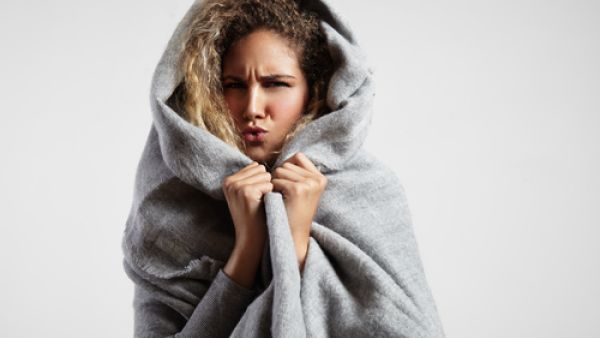 الشعور بالبرد يعزز عملية حرق الدهون لمنح الجسم الدفء