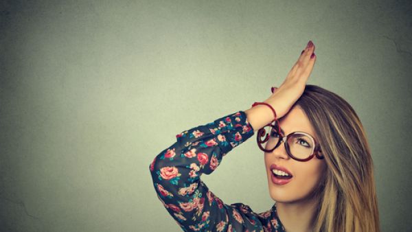الكثيرُ من الأشخاص قَد يُعانون فِي بَعضِ الأحيان من ضعفٍ فِي الذاكرة
