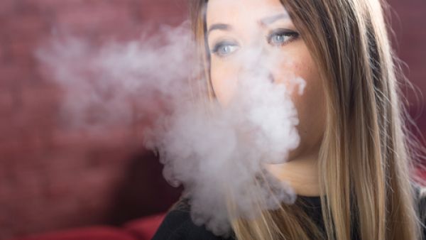ساعد التدخين من التخلص من أعراض نقص الأوكسيجين في جسمه