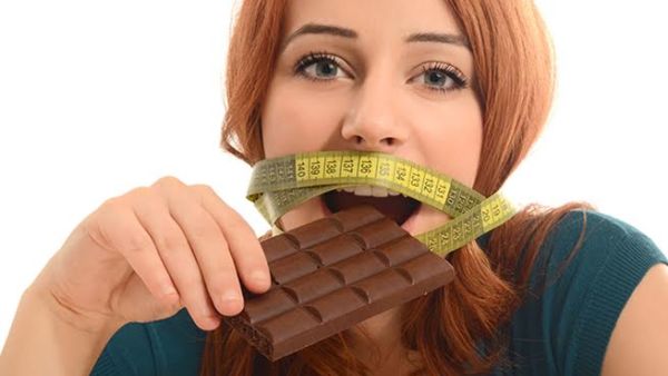 ينصح الأطباء عادة وخبراء التغذية بأن يتناول الإنسان كمية قليلة من السكر