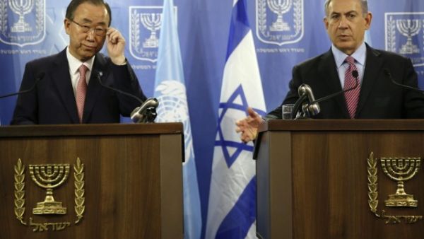 Israeli Prime Minister Benjamin Netanyahu (R) speaks next to UN Secretary General Ban Ki-moon. (AFP/File)