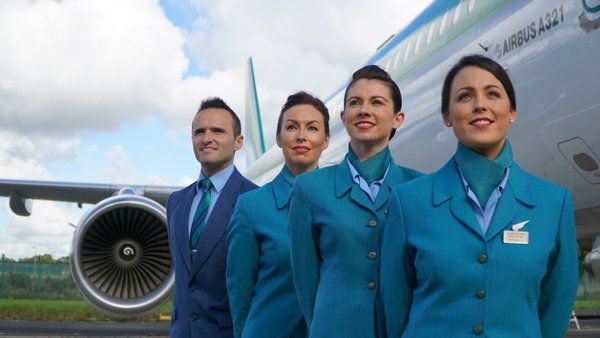 Aer Lingus crew will not take any nonsense from bigots aboard their flights. (Twitter)