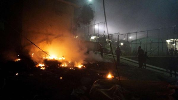 Refugees hurt and tents set ablaze as brawls break out on two Greek island camps. (AFP/File)
