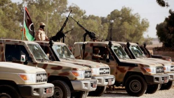 Libyan army vehicles on standby. (Twitter)