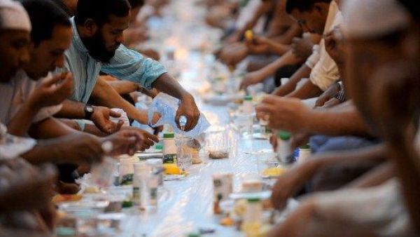 Sahem, an initiative started three years ago by Royati Family Society, focuses on collecting food across the city and distributing it amongst the needy people. (AFP/File)