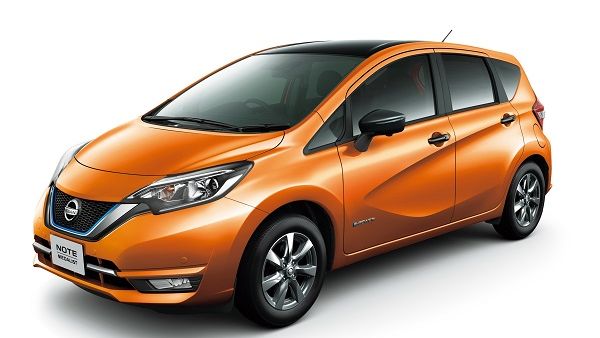 The Note including the e-POWER version was the top-selling compact car in Japan in calendar year 2017. The Note including the e-POWER version was the top-selling compact car in Japan in calendar year 2017.