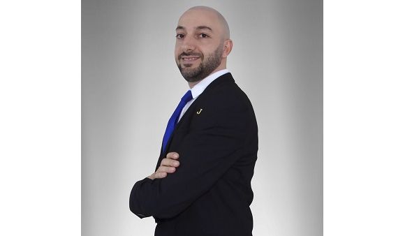 السيد أسامة شاروف نائباً للرئيس لشؤون المبيعات