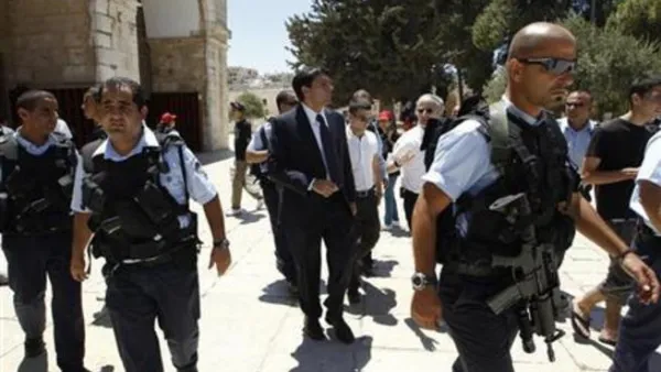رجال أمن إسرائيليون في باحات المسجد الأقصى/ أرشيفية