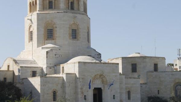 الاحتلال الاسرائيلي وسعيه الدائم لتزوير التاريخ الفلسطيني وتهويده وأسرلته