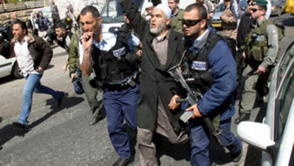 الشيخ صلاح أعتقل أكثر من مرة بسبب سياساته المعادية لإسرائيل