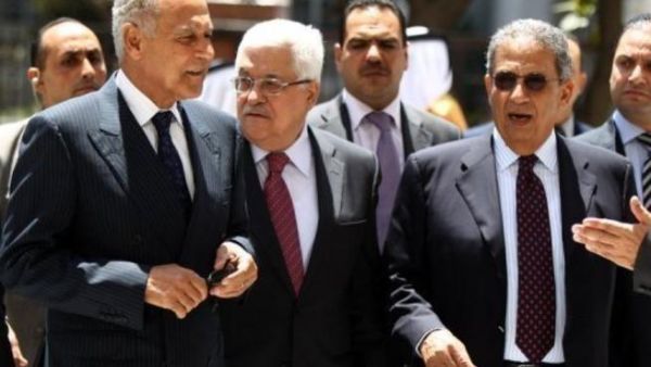 عريقات ينفي الدخول الى "المباشرة" ونتنياهو يتراجع عن تصريحاته