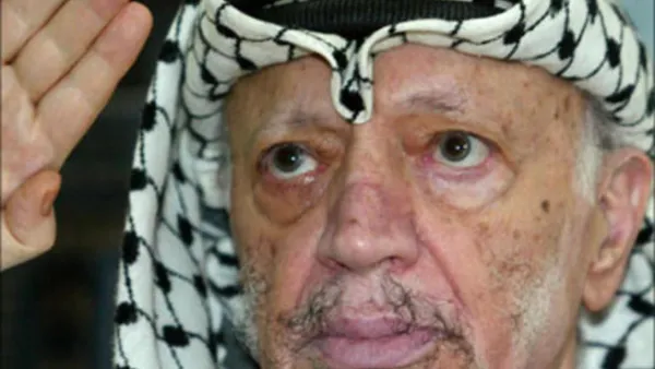 وفاة الزعيم الفلسطيني ياسر عرفات عام 2004