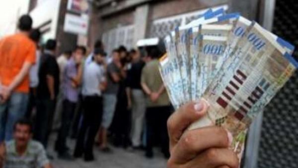 اسرائيل تفرج عن مئة مليون دولار للسلطة