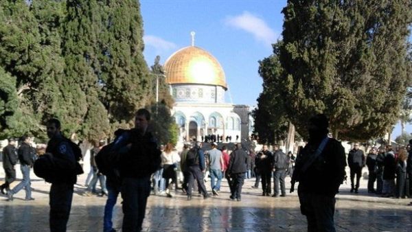 اقتحام ساحات المسجد الأقصى في القدس المحتلة