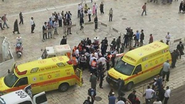 فلسطينية تطعن يهودي في البلدة القديمة في القدس المحتلة