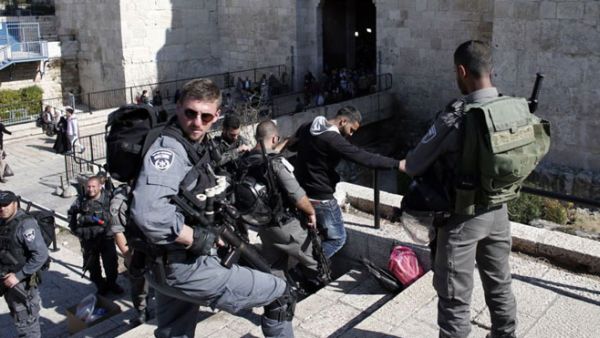 جنود من قوات الاحتلال على مداخل البلدة القديمة في القدس 