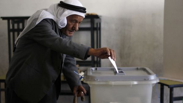 تأجيل النظر في قرار وقف إجراء الانتخابات المحلية