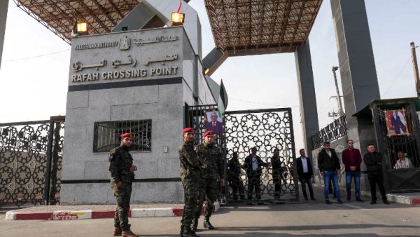 For the first time in ten years, the Rafah crossing between Gaza and Egypt is manned by security forces loyal to the national unity government of the Palestinian Authority (Said Khatib/AFP)