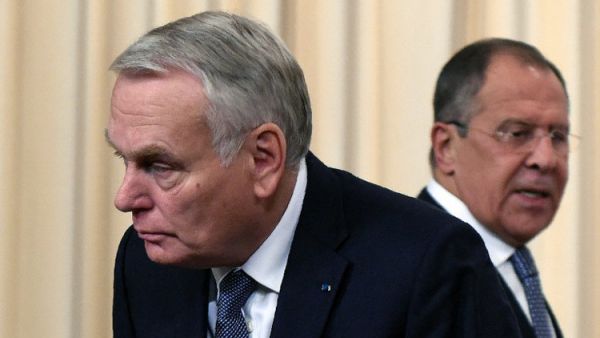  وزير الخارجية الفرنسي جان-مارك إيرولت