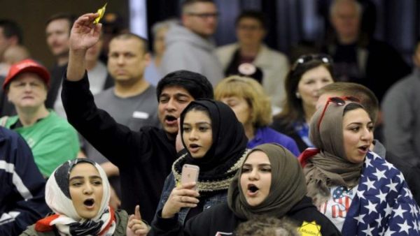 المسلمون هم أكثر المجموعات الدينية عرضة للتمييز في الولايات المتحدة